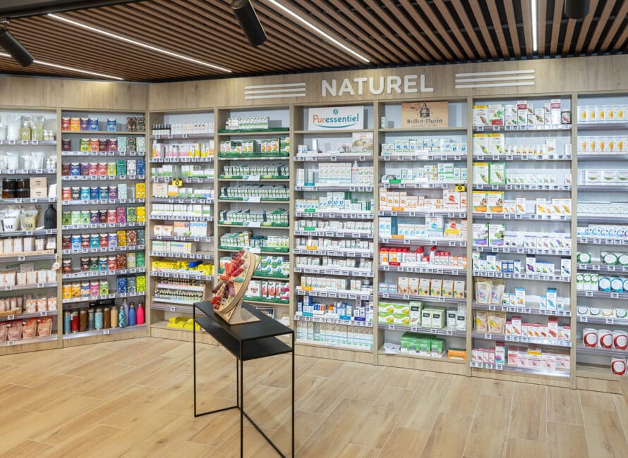 Agencement pharmacie – Pharmacie St Benoit (5) | Jean Rolland