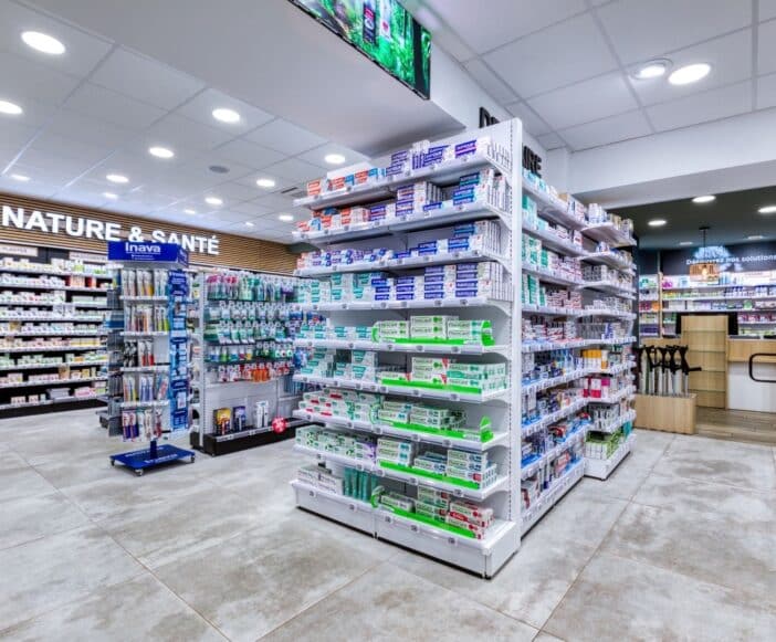 Agencement pharmacie – Grande Pharmacie des Halles | Jean Rolland